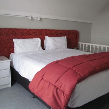 Phoenix Thermal Resort - Taupo Szoba fotó