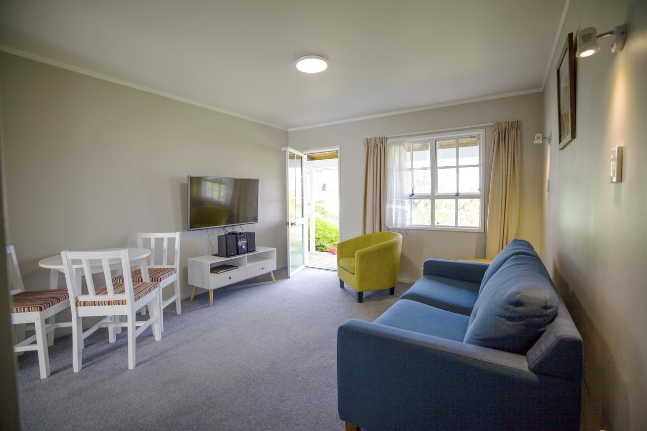 Phoenix Thermal Resort - Taupo Kültér fotó