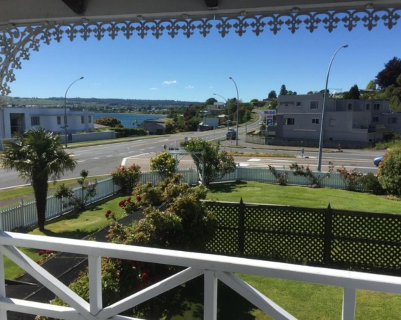 Phoenix Thermal Resort - Taupo Kültér fotó